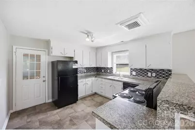 534 Mary Charlotte Drive, Charlotte, NC 28262 - Photo 6