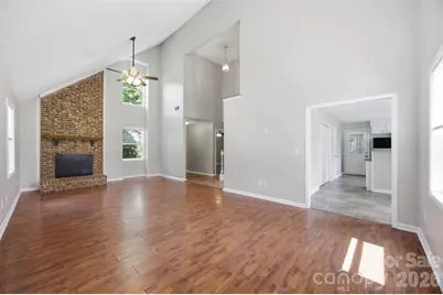534 Mary Charlotte Drive, Charlotte, NC 28262 - Photo 4