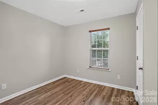 213 Winding Cedar Dr, Statesville, NC 28677 - Photo 10