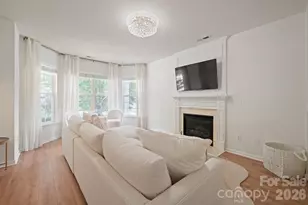 17916 Caldwell Track Dr, Cornelius, NC 28031 - Photo 6