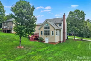 5709 Mallard Grove Rd, Charlotte, NC 28269 - Photo 4