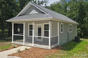 619 Railroad Ave, Troy, NC 27371 - Photo 1