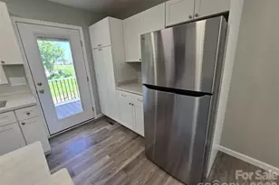 202 W Roswell St, Troy, NC 27371 - Photo 6