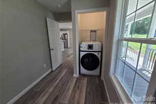 202 W Roswell St, Troy, NC 27371 - Photo 10