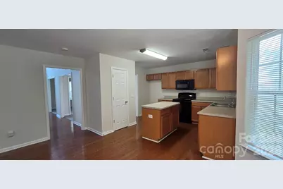 5708 Twin Brook Drive, Charlotte, NC 28269 - Photo 4