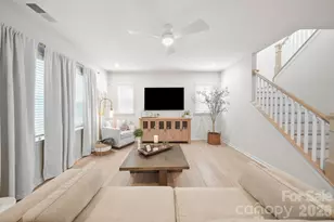 8114 Franklin Trl St, Charlotte, NC 28227 - Photo 4