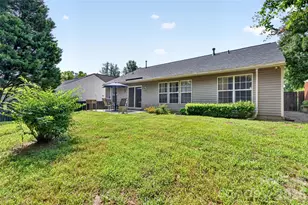 2627 Bridgeville Ln, Charlotte, NC 28262 - Photo 36