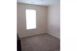 1426 Peach Park Ln, Charlotte, NC 28216 - Photo 10