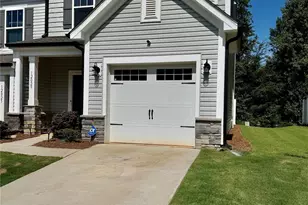 12029 Basking Dr, Charlotte, NC 28214 - Photo 2