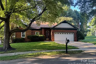 9413 Twin Trail Dr, Huntersville, NC 28078 - Photo 1
