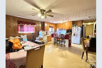 2687 Ellis Deal Avenue, Valdese, NC 28690 - Photo 4