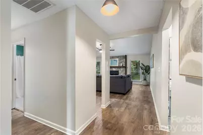 4607 Cricklewood Lane, Charlotte, NC 28212 - Photo 8