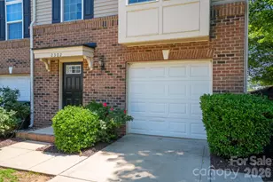 2302 Rachelwood Dr, Charlotte, NC 28273 - Photo 2