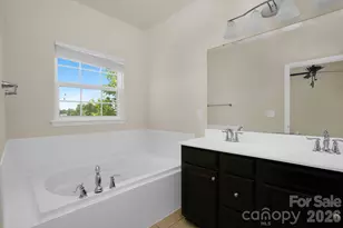 2302 Rachelwood Dr, Charlotte, NC 28273 - Photo 18