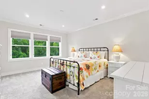 220 E Warfield Dr, Mooresville, NC 28115 - Photo 26