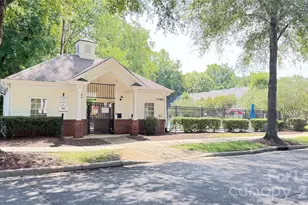 12731 Bullock Greenway Blvd, Charlotte, NC 28277 - Photo 22