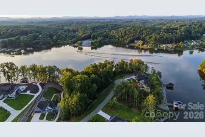 5768 Lake Pointe Drive #15, Granite Falls, NC 28630 - Photo 14