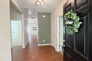 8723 Westwind Point Dr, Cornelius, NC 28031 - Photo 4
