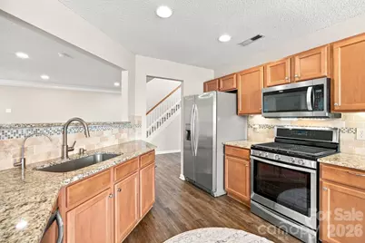 10404 Haddington Drive NW, Charlotte, NC 28269 - Photo 18
