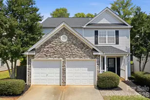 10404 Haddington Dr NW, Charlotte, NC 28269 - Photo 1