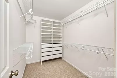 10404 Haddington Drive NW, Charlotte, NC 28269 - Photo 32