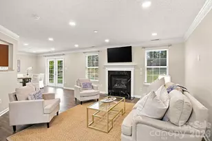 10404 Haddington Dr NW, Charlotte, NC 28269 - Photo 8