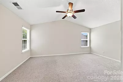 10404 Haddington Drive NW, Charlotte, NC 28269 - Photo 28