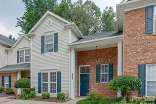 9128 Treyburn Dr, Charlotte, NC 28216 - Photo 2