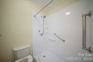 140 Redwood St, Brevard, NC 28712 - Photo 22