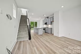 1017 Revival Row, Charlotte, NC 28208 - Photo 12