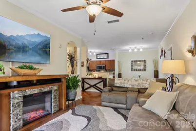 100 Vista Lake Drive #2, Candler, NC 28715 - Photo 8
