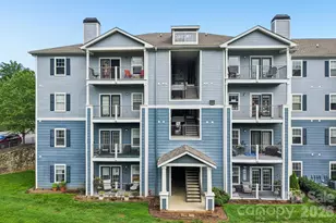 100 Vista Lake Dr, Candler, NC 28715 - Photo 36