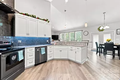 295 Idlewood Drive, Marion, NC 28752 - Photo 8