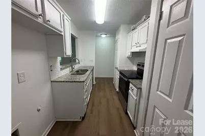 5008 Aberdun Court, Charlotte, NC 28215 - Photo 12