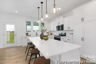 124 Pembroke Wy, Albemarle, NC 28001 - Photo 2