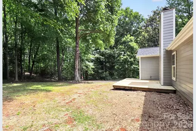 5800 Pennycross Lane, Charlotte, NC 28216 - Photo 38