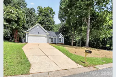 5800 Pennycross Lane, Charlotte, NC 28216 - Photo 2