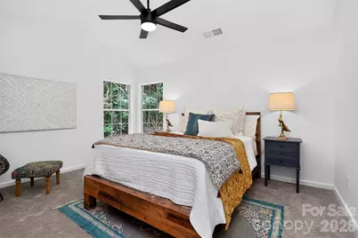 5800 Pennycross Lane, Charlotte, NC 28216 - Photo 20