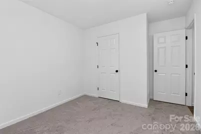 5800 Pennycross Lane, Charlotte, NC 28216 - Photo 28