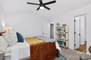 5800 Pennycross Ln, Charlotte, NC 28216 - Photo 22