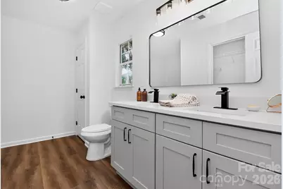 5800 Pennycross Lane, Charlotte, NC 28216 - Photo 24