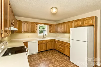 47 Cane Creek Circle, Fairview, NC 28730 - Photo 8