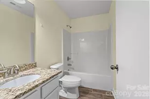 446 Tribune Dr, Charlotte, NC 28214 - Photo 34