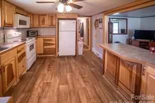 4023 Junior Henry St, Morganton, NC 28655 - Photo 12