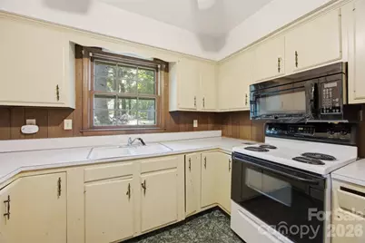 2105 Helen Drive, Gastonia, NC 28054 - Photo 10