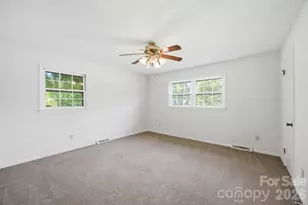 2105 Helen Dr, Gastonia, NC 28054 - Photo 18