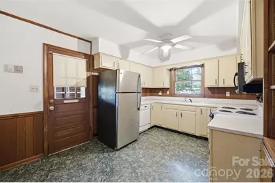 2105 Helen Drive, Gastonia, NC 28054 - Photo 8