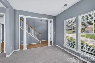 728 Knightswood Rd, Fort Mill, SC 29708 - Photo 4