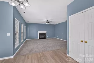 728 Knightswood Rd, Fort Mill, SC 29708 - Photo 14