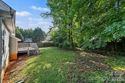 4410 Craven Hill Drive, Charlotte, NC 28216 - Photo 18